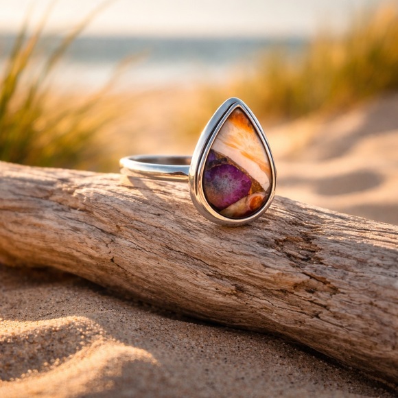 Spiny Oyster Purple Turquoise Ring - Picture 4 of 13